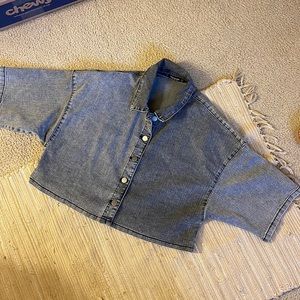 crop Boxy button up shirt 😍